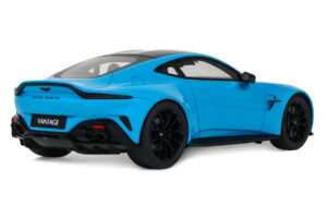 Aston Martin Vantage Elwood Blue GT Spirit 1:18 GT1008 Résine — image 2 sur 5