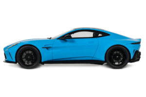 Aston Martin Vantage Elwood Blue GT Spirit 1:18 GT1008 Résine — image 3 sur 5
