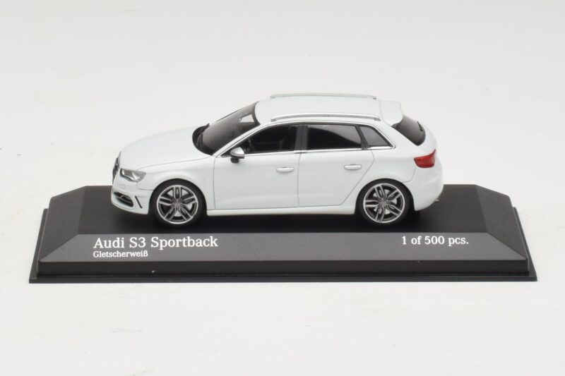 Audi S3 8V Sportback Blanc Minichamps 1:43 437013010 Métal