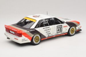 Audi V8 Quattro DTM #45 F. Biela Team AZR 1991 Minichamps 1:18 100911045 Métal — image 3 sur 8