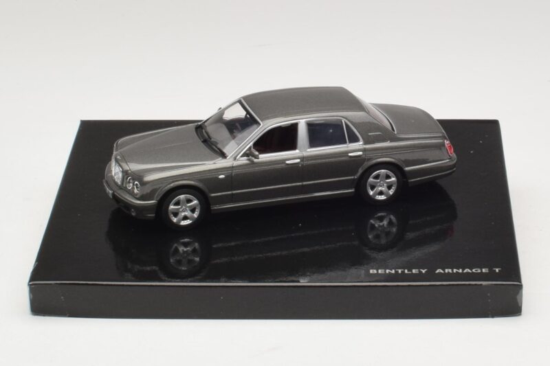 Bentley Arnage T Cypress Grey Minichamps 1:43 Bentley Arnage T Cypress Grey Minichamps 1:43 BL386 Métal