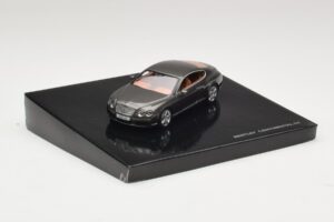 Bentley Continental GT Cypress Green Minichamps 1:43 BL312 Métal — image 2 sur 4