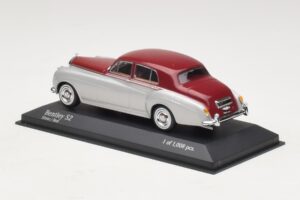 Bentley S2 Argent Rouge Minichamps 1:43 403139953 Métal — image 3 sur 4