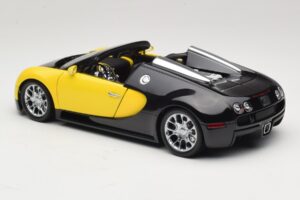 Bugatti Veyron Grand Sport Black Lemon Minichamps 1:18 100110831 Métal — image 7 sur 8