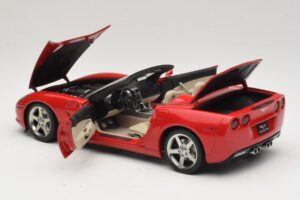 Chevrolet Corvette C6 Cabriolet Rouge AUTOart 1:18 71221 Métal — image 5 sur 8