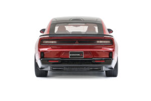 Dodge Charger Daytona Scat Pack Redeye Red GT Spirit 1:18 GT585 Résine — image 5 sur 5