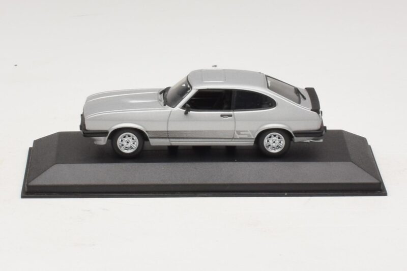 Ford Capri RS Mk1 Argent Minichamps 1:43 430085804 Métal