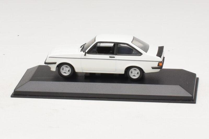 Ford Escort Mk1 TC Blanc Minichamps 1:43 400081070 Métal