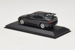 Ford Escort RS Cosworth Noir Métallisé Minichamps 1:43 430082106 Métal — image 3 sur 4