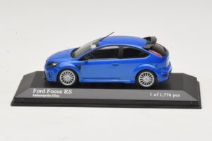 Ford Focus RS Mk2 Bleu Métallisé Minichamps 1:43 400088101 Métal