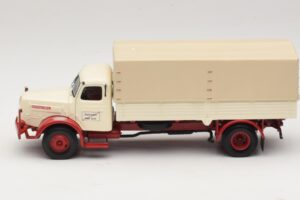 Henschel HS 140 Camion Plateau Blanc Rouge Minichamps 1:43 439171020 Métal — image 3 sur 6