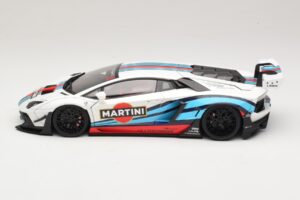 Lamborghini Aventador LB Works Martini Livery AUTOart 1:18 79185 Composite — image 4 sur 8