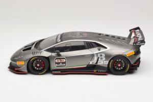 Lamborghini Huracan LP620-2 Super Trofeo #63 Gris Foncé 2016 AUTOart 1:18 81559 Composite — image 4 sur 8