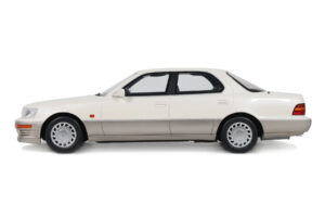 Lexus LS 400 XF10 Diamond White Pearl Otto 1:18 OT1277 Résine — image 3 sur 5