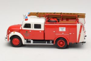 Magirus-Deutz Merkur TLF 16 Pompiers Dortmund Minichamps 1:43 439141972 Métal — image 3 sur 6