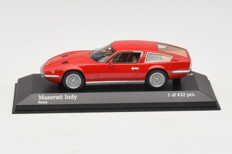 Maserati Indy Rouge Minichamps 1:43 437123120 Métal
