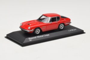 Maserati Mistral Rouge Minichamps 1:43 437123424 Métal — image 2 sur 4