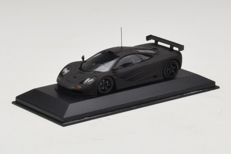 McLaren F1 GTR Prototype Noir Mat Avec Jantes Noires Minichamps 1:43 MCLAREN009 Métal