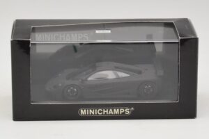 McLaren F1 GTR Prototype Noir Mat Avec Jantes Noires Minichamps 1:43 MCLAREN009 Métal — image 3 sur 4