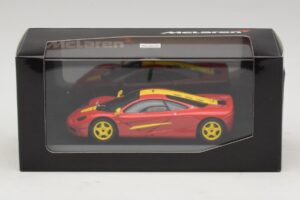 McLaren F1 Rouge Avec Rayures Jaunes Minichamps 1:43 MCLAREN006 Métal — image 4 sur 4