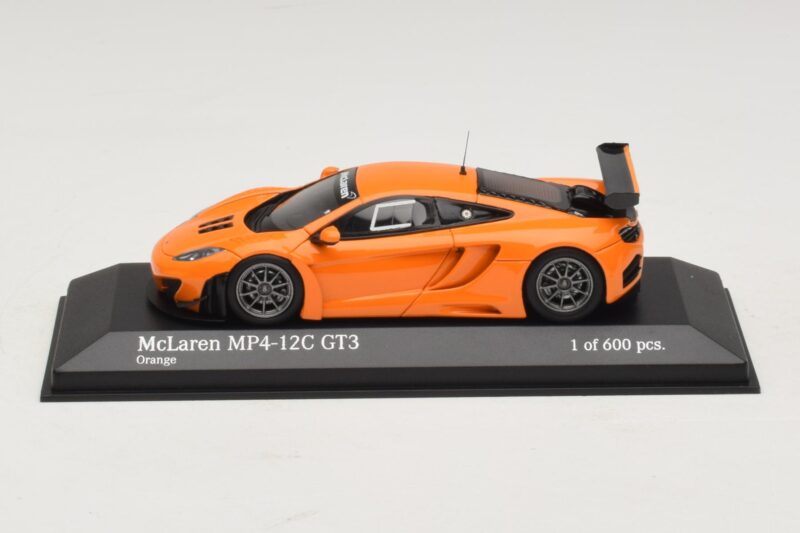McLaren MP4-12C GT3 Street Orange Minichamps 1:43 437121399 Métal