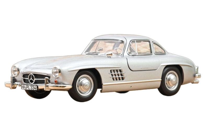 Mercedes 300 SL W198 Gullwing Argent Norev 1:18 Mercedes 300 SL W198 Gullwing Argent Norev 1:18 183857 Métal