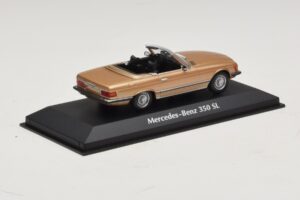 Mercedes 350 SL R107 Or Maxichamps 1:43 940033431 Métal — image 2 sur 4