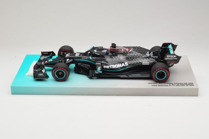 Mercedes AMG Petronas W11 EQ Performance #44 L. Hamilton 91st F1 Win Eifel GP 2020 Minichamps 1:18 113201144 Métal