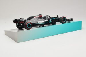 Mercedes AMG Petronas W11 EQ Performance #44 L. Hamilton 91st F1 Win Eifel GP 2020 Minichamps 1:18 113201144 Métal — image 3 sur 6