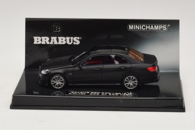 Mercedes Brabus 850 E63 W212 Noir Mat Minichamps 1:43 437034101 Métal