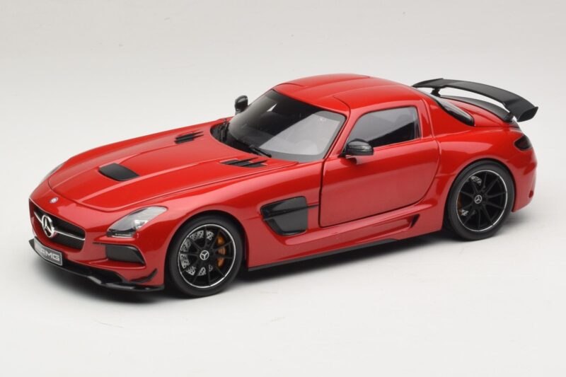 Mercedes SLS AMG C197 Black Series Rouge Minichamps 1:18 110033022 Métal