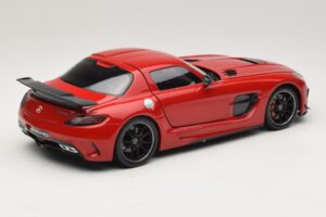 Mercedes SLS AMG C197 Black Series Rouge Minichamps 1:18 110033022 Métal — image 2 sur 8