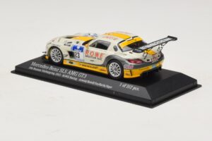 Mercedes SLS AMG GT3 #23 Rowe Racing Arnold / Roloff Nurburgring 24 Hours 2013 Minichamps 1:43 410133223 Métal — image 3 sur 4