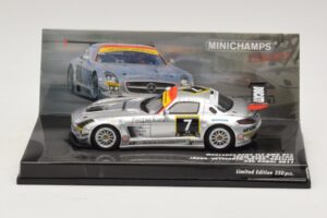 Mercedes SLS AMG GT3 #7 Black Falcon Jager / Seyffarth 24 Hours of Dubai 2011 Minichamps 1:43 437110307 Métal