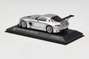 Mercedes SLS AMG GT3 Argent Minichamps 1:43 410113202 Métal — image 3 sur 4