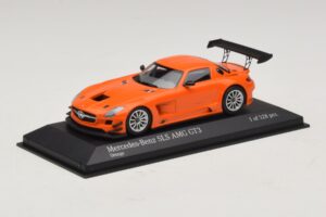 Mercedes SLS AMG GT3 Street Orange Minichamps 1:43 410113204 Métal — image 2 sur 4