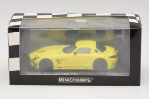 Mercedes SLS AMG GT3 Jaune Minichamps 1:43 410113201 Métal — image 4 sur 4
