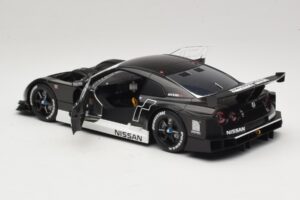 Nissan GT-R R35 Stealth Model Gran Turismo 5 AUTOart 1:18 81041 Métal — image 5 sur 9