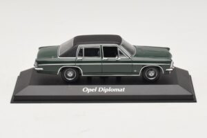 Opel Diplomat B Vert Foncé Maxichamps 1:43 940046070 Métal