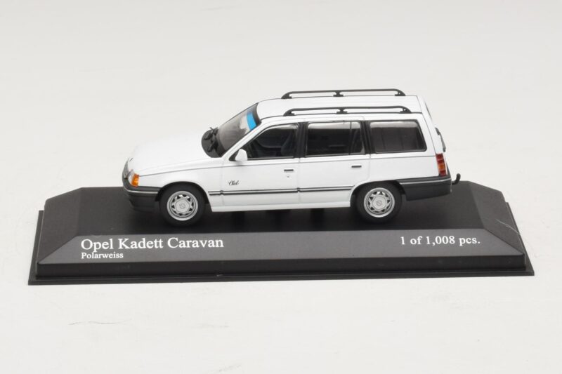 Opel Kadett E Caravan Blanc Minichamps 1:43 400045911 Métal