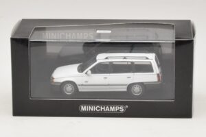 Opel Kadett E Caravan Blanc Minichamps 1:43 400045911 Métal — image 4 sur 4