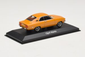 Opel Manta A Orange Maxichamps 1:43 940045500 Métal — image 2 sur 4