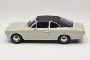 Opel Rekord C Coupé Gris Minichamps 1:18 107047022 Résine — image 3 sur 6
