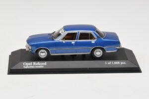 Opel Rekord D Bleu Métallisé Minichamps 1:43 400044002 Métal