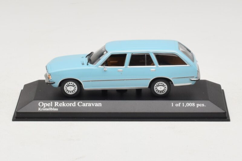 Opel Rekord D Caravan Bleu Clair Minichamps 1:43 400044014 Métal