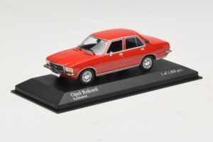 Opel Rekord D Rouge Minichamps 1:43 400044004 Métal — image 2 sur 4