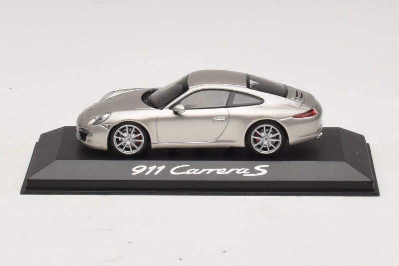 Porsche 911 991 Carrera S Argent Métallisé Minichamps 1:43 Porsche 911 991 Carrera S Argent Métallisé Minichamps 1:43 WAP0200130C Métal