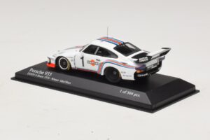 Porsche 935 Martini Racing #1 R. Stommelen / M. Schurti Winner Dijon 6 Hours 1976 Minichamps 1:43 400766311 Métal — image 3 sur 4