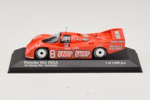 Porsche 962 IMSA #8 A.J. Foyt / B. Wollek 12 Hours of Sebring 1985 Minichamps 1:43 400856508 Métal