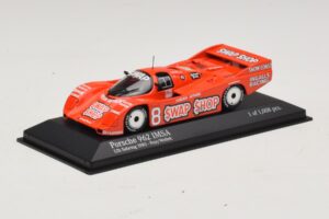 Porsche 962 IMSA #8 A.J. Foyt / B. Wollek 12 Hours of Sebring 1985 Minichamps 1:43 400856508 Métal — image 2 sur 4